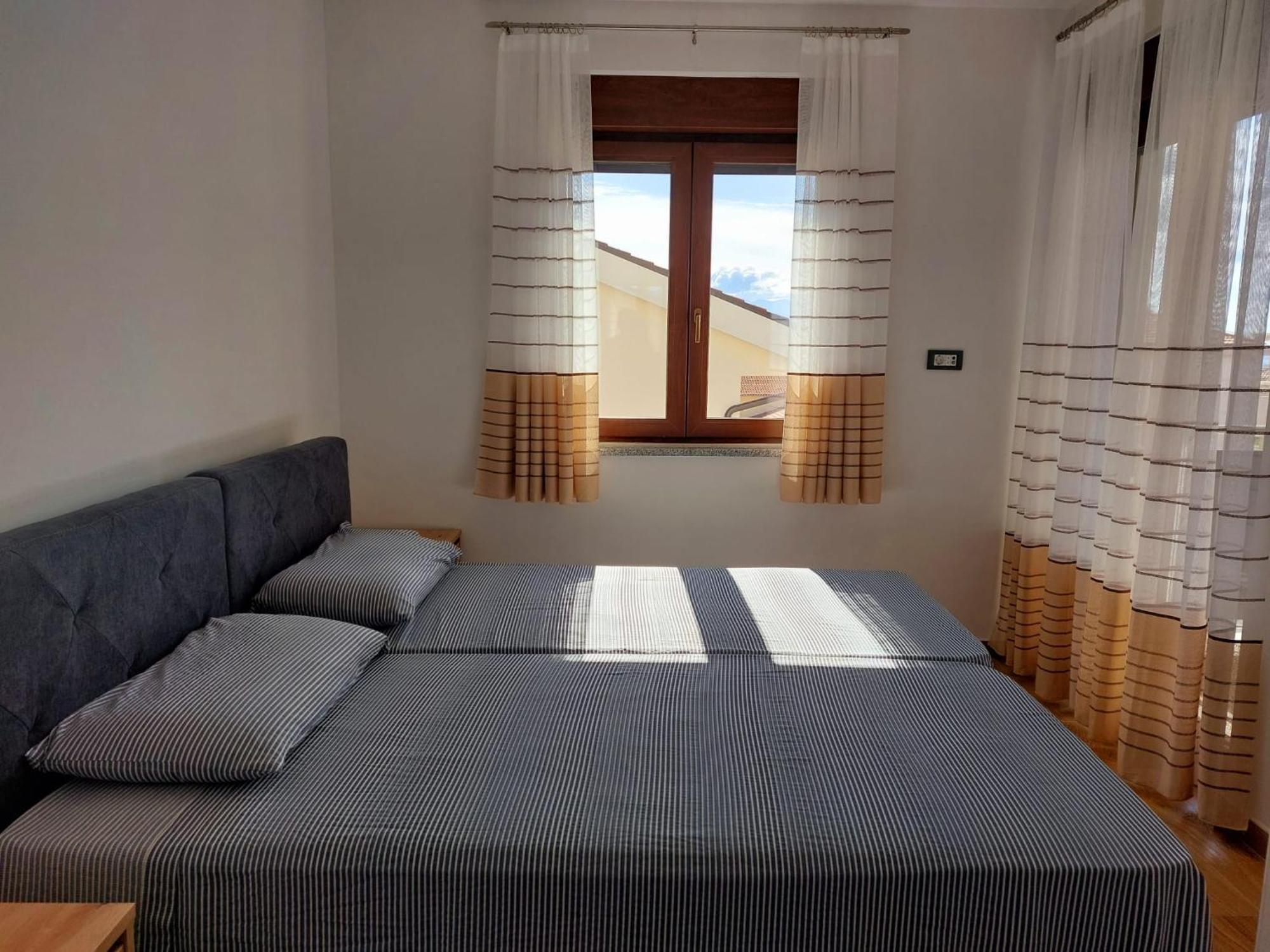 Apartmani Ivana Novi 노비비노돌스키 외부 사진