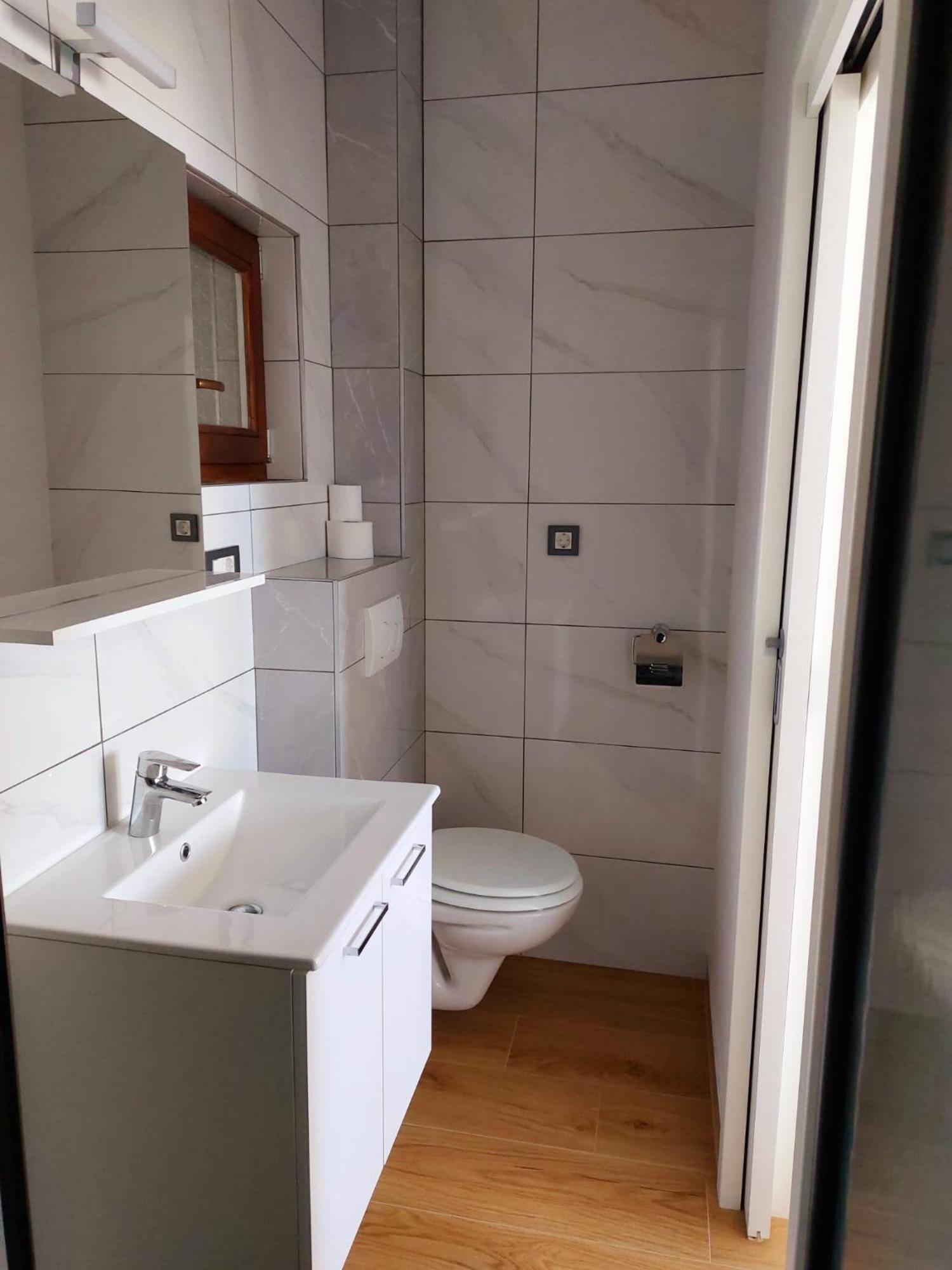 Apartmani Ivana Novi 노비비노돌스키 외부 사진