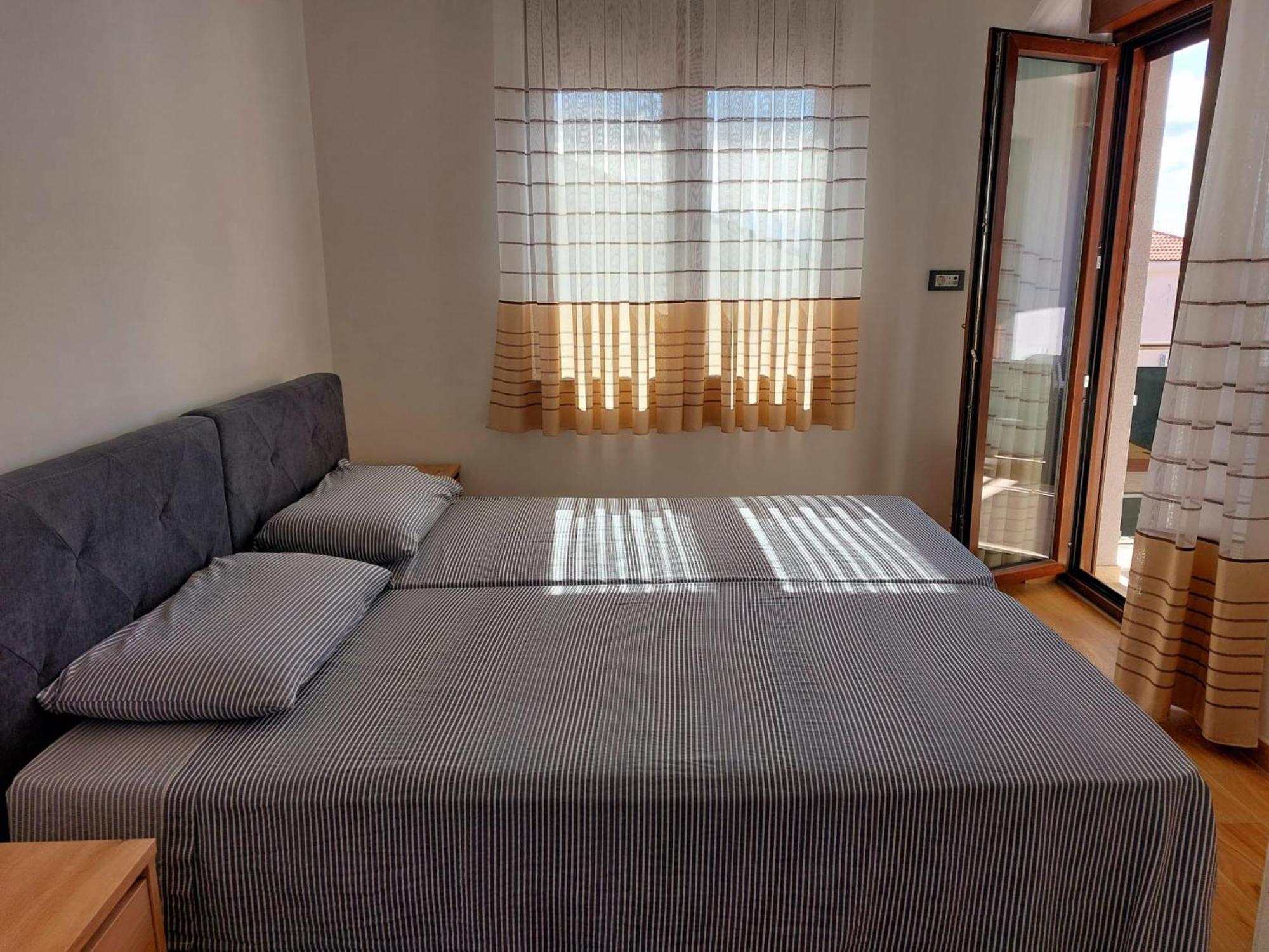 Apartmani Ivana Novi 노비비노돌스키 외부 사진