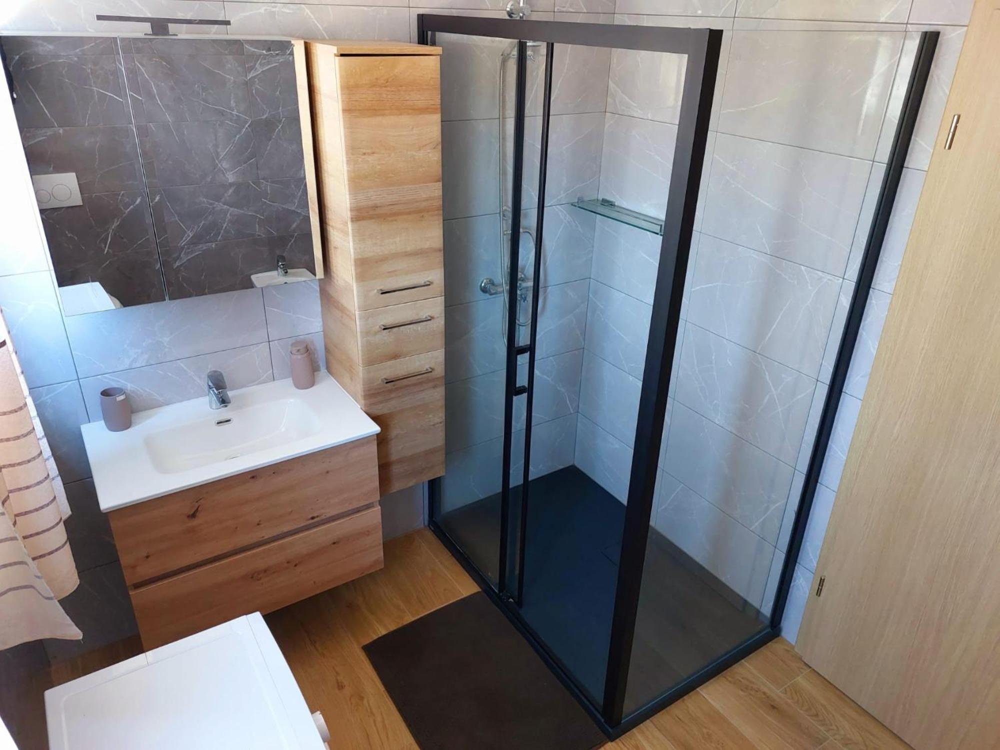Apartmani Ivana Novi 노비비노돌스키 외부 사진